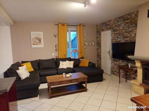 7b73437868d0ebb353270f81c931fb6d63095fb6